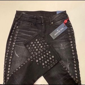 NWT TRUE RELIGION JENNIE CURVY SKINNY Sz 27 Black